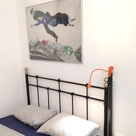 Appartamento - Sleeps 5 - Parking - Balcony *