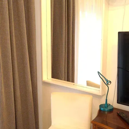 Appartamento - Sleeps 5 - Parking - Balcony Salonicco